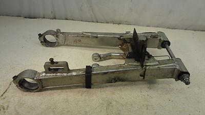 1984 Kawasaki ZX900A ZX 900 Ninja GPz K252-1. rear swing arm with