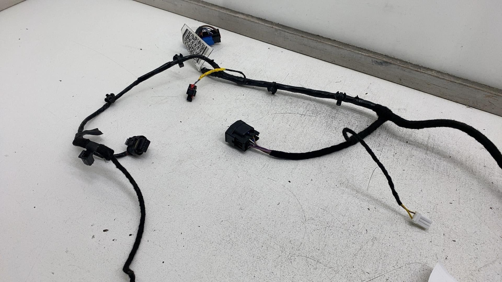 ⭕ 17-20 Maserati Levante Front Left Door Wiring Harness Cable Wire 06700323870