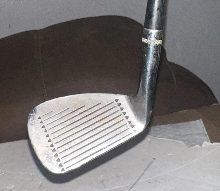 First Flight Golden Arrow Golf 9-Iron Professional Golf Club Co. Steel Shaft RH - Image 4 of 4