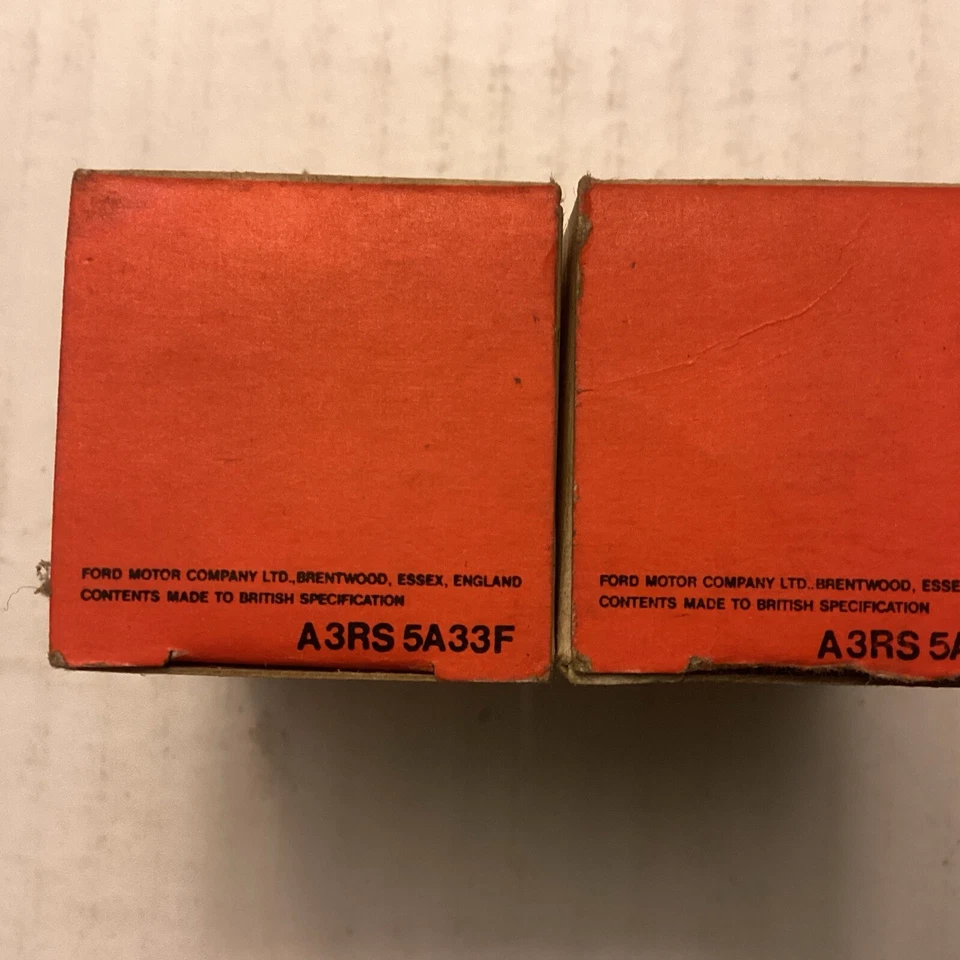 Британские лампы для фар Ford Lotus Cortina Escort GT40 NOS Motorcraft 50/40 Вт 1966 г. - Изображение 3 из 4