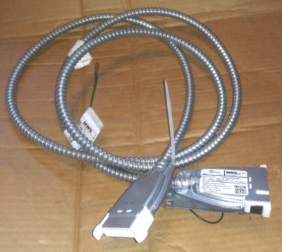 MWS COOPER LIGHTING MODULAR SYSTEM 9FT EXTENDER CABLE 12FC12/4G09N (2743.2mm)
