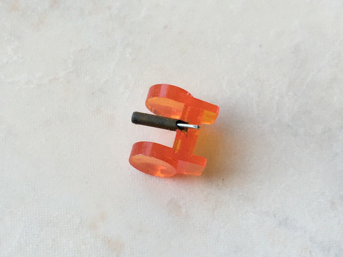 HITACHI ST 60E DIAMANT DE REMPLACEMENT POUR PLATINE VINYLE NEEDLE