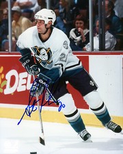 Steve Rucchin   8x10 color photo Mighty Ducks Free Shipping   #S2947