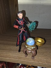 Mezco Toyz One:12 Collective Defenders Dr Str...