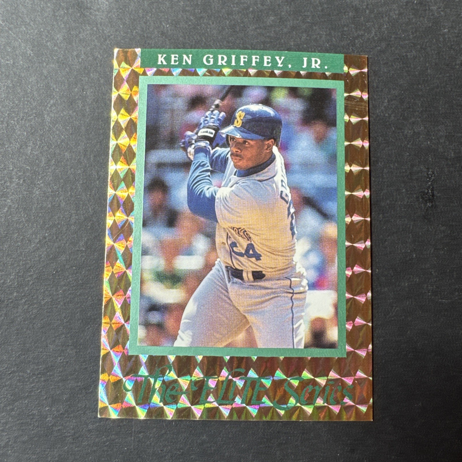 1992 Leaf Elite Ken Griffey Junior Number 13 3138/10000 refractor