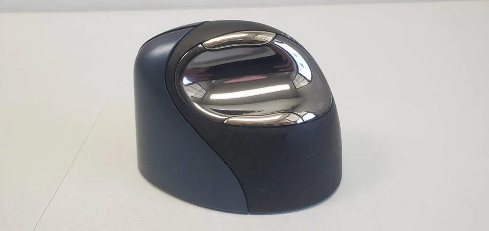 Evoluent VerticalMouse 4 Wireless Right Handed 6 Buttons & Scroll Wheel VM4RW - Image 4 of 4