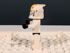 LEGO Star Wars Phase 1 Clone Trooper Pilot Minifigure SW0491 for Gunship 75021