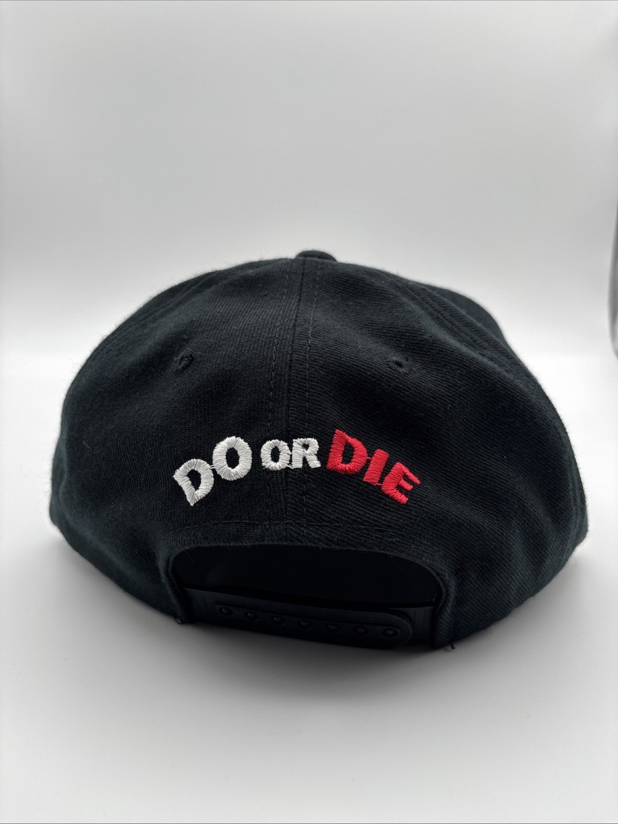 映画【DIE HARD3】 キャップ Vintage Die Hard With A Vengeance Snap Back Hat 1995 Movie