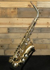 P. Mauriat Le Bravo 200 Intermediate Alto Sax...