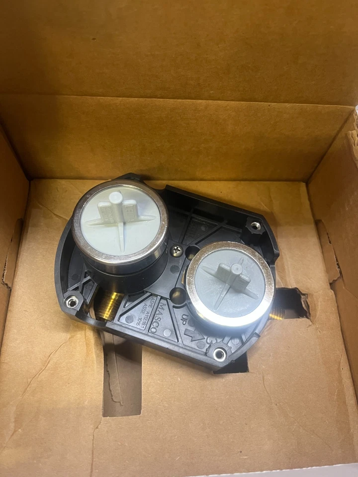 Delta 342702-CZ Shower System Raincan & Hand Shower Champagne Bronze Monitor 14 - Image 3 of 4