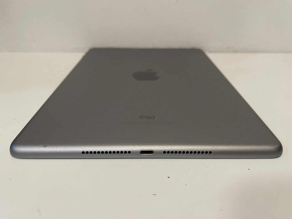 Apple iPad 5th Gen 32GB, Wi-Fi, 9.7 inch Tablet - Space Gray - No