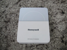 Honeywell TR50-3N Temp / CO2 / Humidity Indoor Air Quality Sensor Free Shipping