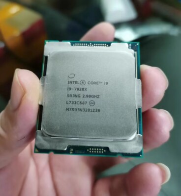 Intel Core i9-7920X QS 12-core 24-thread SR3NG 2.90GHz LGA-2066 X