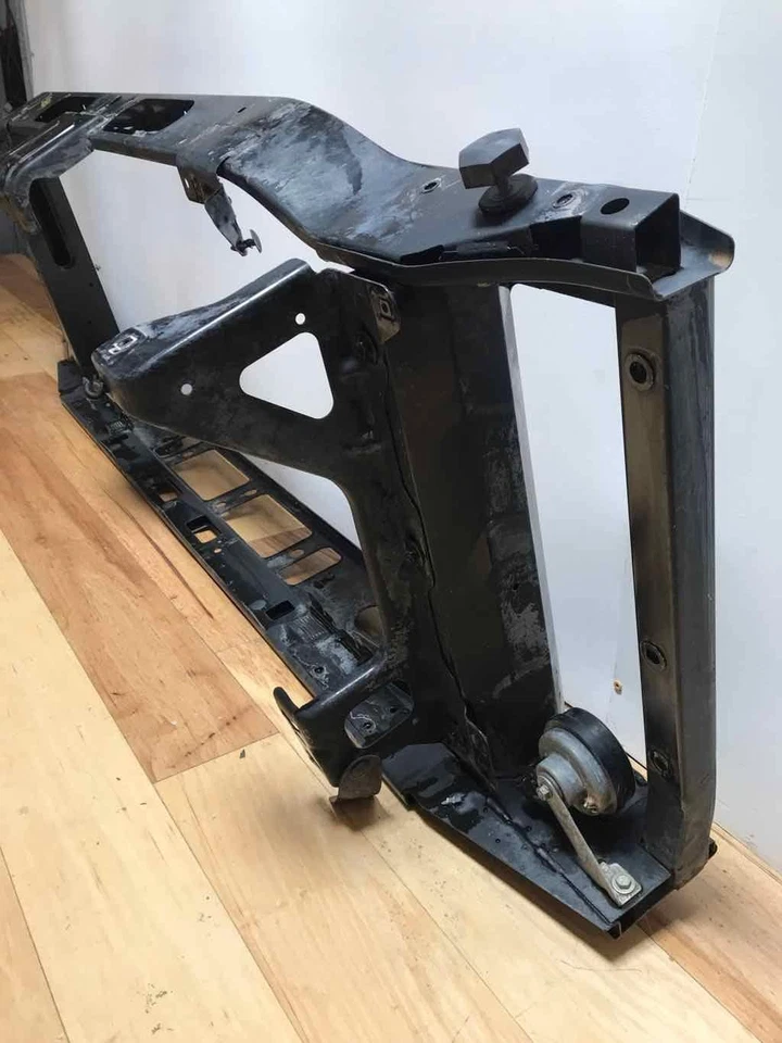 ПОДХОДИТ ДЛЯ 2010–2013 CHEVY SILVERADO 1500 5,3 л основная поддержка радиатора изготовитель оборудования - Изображение 3 из 4