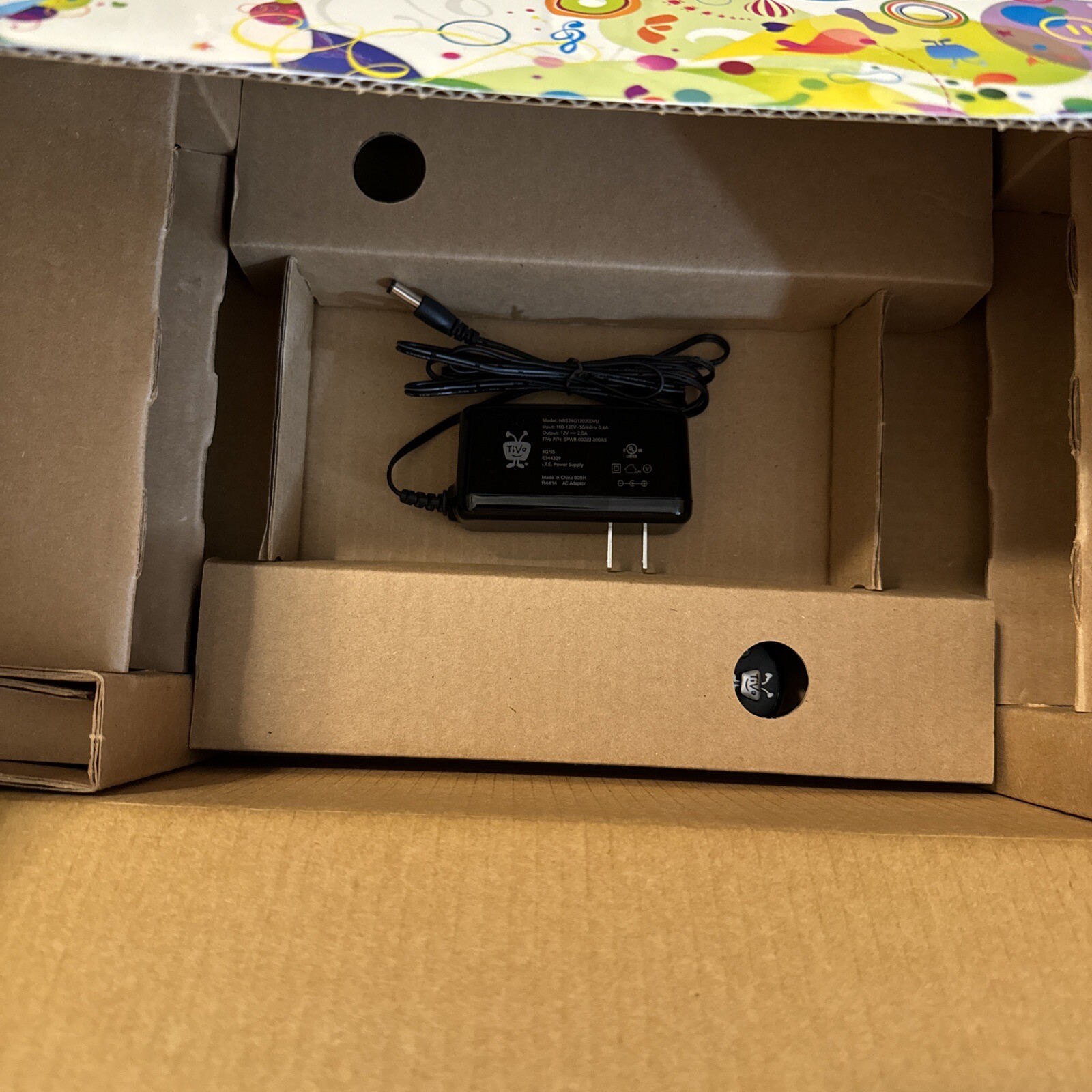 TiVo Roamio TCD846500 Cable or Antenna DVR W/ Remote, Manual, Power