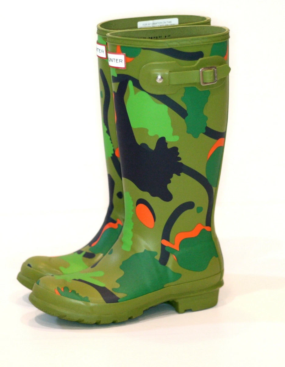 Hunter camo top rain boots