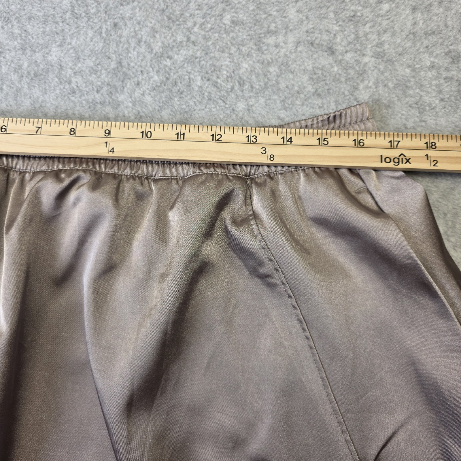 Reebok Womens Classic Solid Midi Skirt Beige Large A-line Athleisure Monochrome image 5