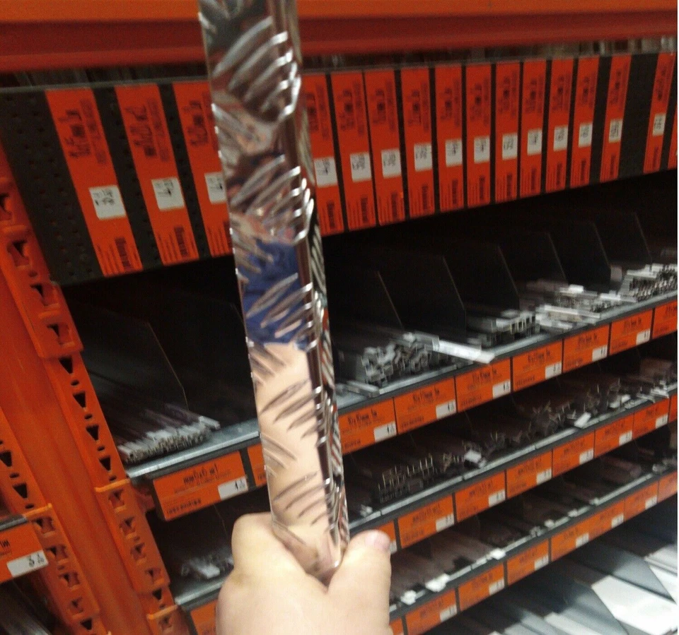 Profilo barra angolare paraspigoli in alluminio mandorlato. - Immagine 3 di 4