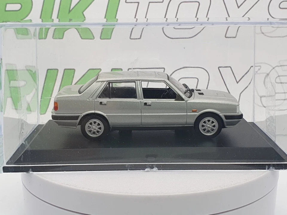 Lancia Prisma Norev 1/43 Argento 1987 - Immagine 3 di 4