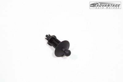 2020-2024 MAZDA CX-30 TAILGATE LIFTGATE PANEL HANGER RETAINER