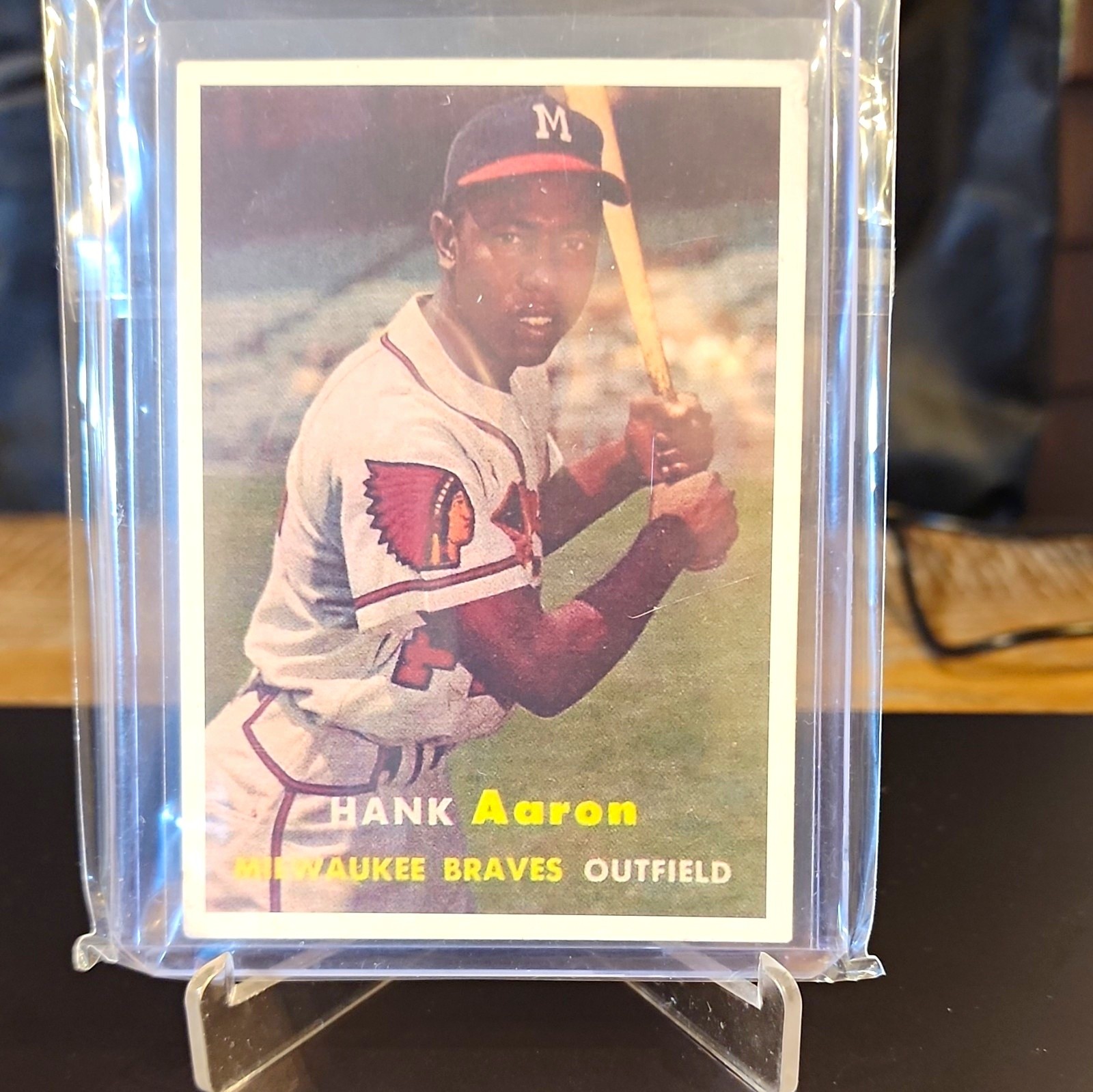 Topps 1957 Hank Aaron #20 Base Set Milwaukee Braves Baseball Card