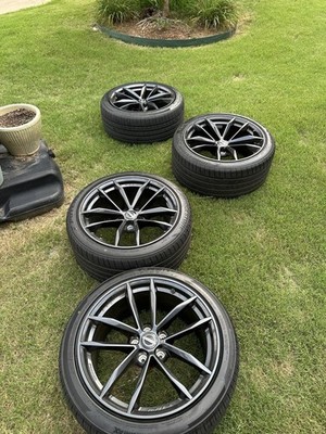2024 Nissan z Rays Wheels - Staggered, Mint With Tires