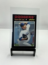 2013 Topps Update Series - 1971 Topps Minis Hyun-Jin Ryu #TM-17 (RC)