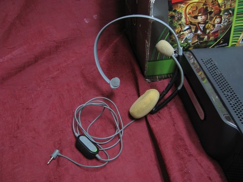XBox 360 Elite + unidad, cable AV, auriculares, paquete de carga y reproducción - SIN FUENTE DE ALIMENTACIÓN - Imagen 5 de 18