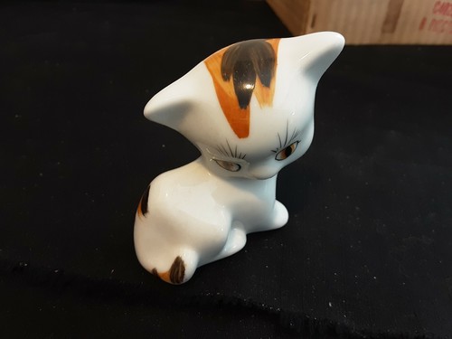 TRUE VINTAGE HAND PAINTED CERAMIC CAT (2)