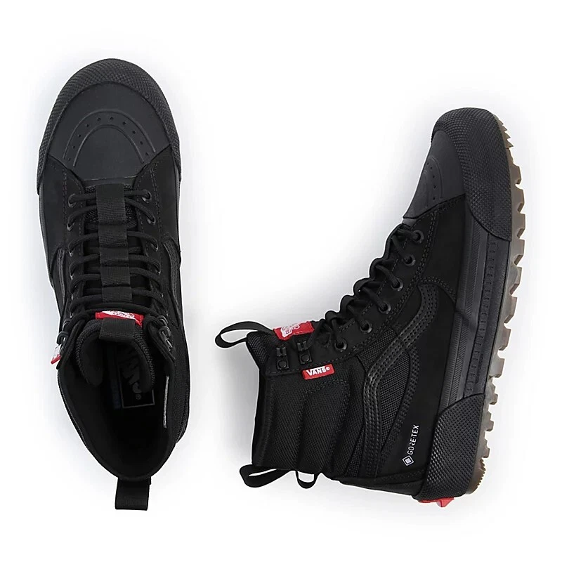 Vans gore tex best sale blackout