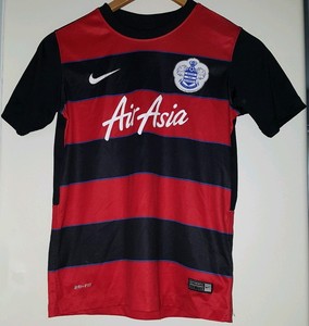 qpr red and black kit