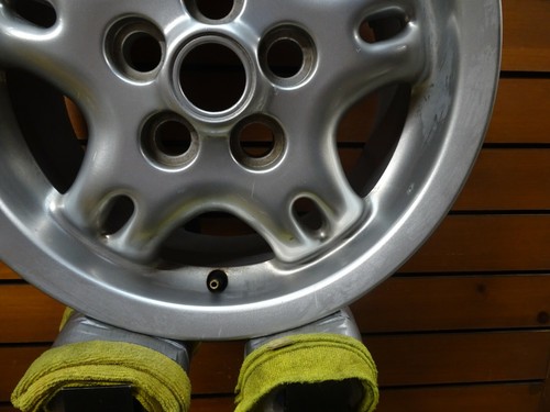 Land Rover Discovery 4.0 1998 1999 16X8" OEM Wheel Factory Rim 72147 ANR4666MNH - Picture 3 of 10
