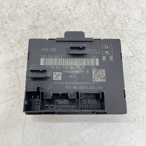 AUDI RS3 8V DOOR CONTROL UNIT 5DR 5Q0959595E NSR LH PASSENGER REAR LEFT 15-16 - Picture 8 of 12