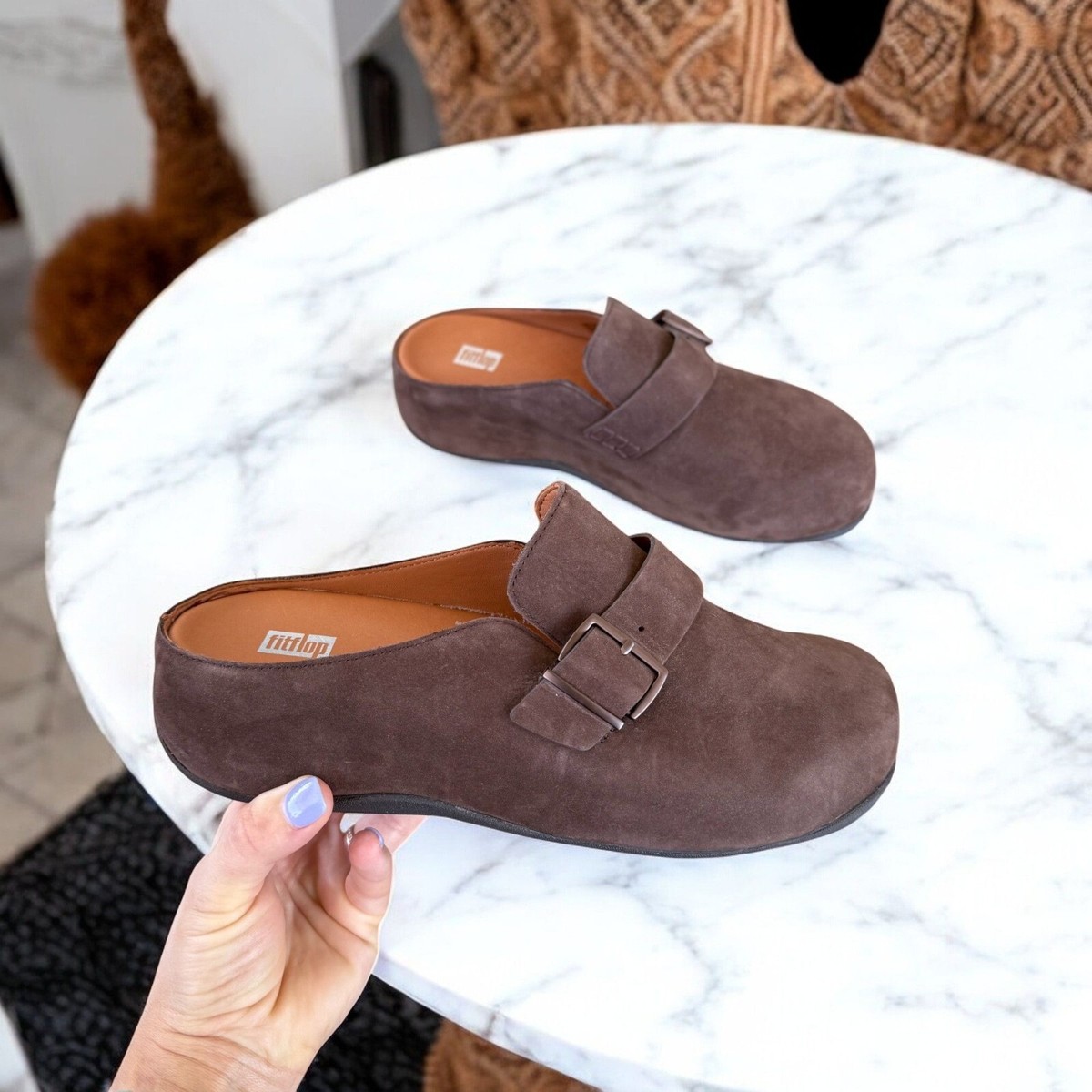 【fitflop】 (W) Shuv Buckle-Strap Leather Clogs Fitflop NEW SHUV Buckle-Strap Leather Clogs Women's Size 9