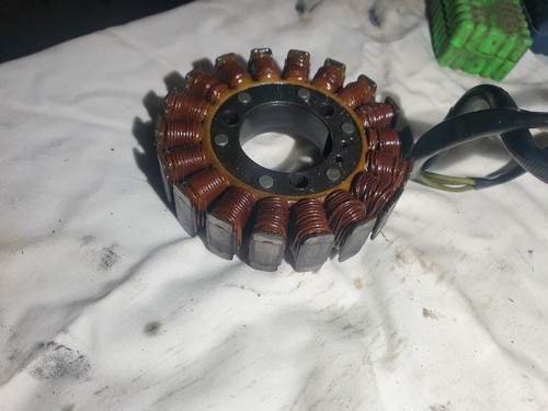 Suzuki GSX 1100 EFE, EF, E BREAKING ENGINE ..GENERATOR STATOR... - Picture 6 of 13