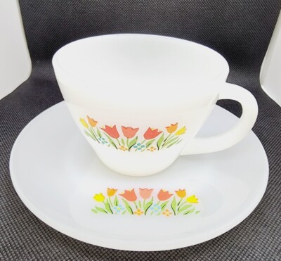 VTG Fire King Milk Glass Tulip Flower Floral Cup Saucer Anchor Hocking Oven Ware