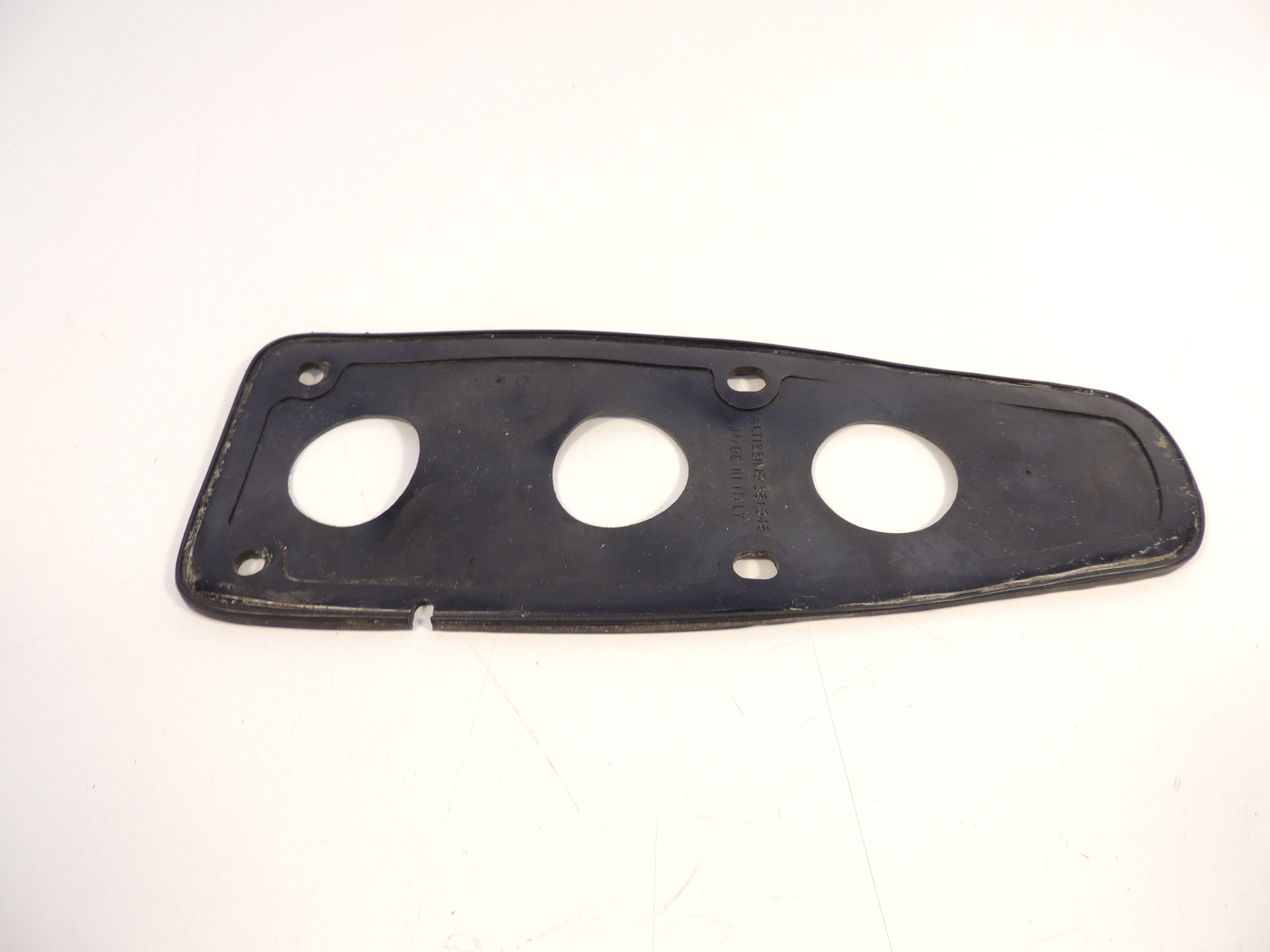 Maserati Rear Tail Light Gasket Altissimo Quattroporte Sebring 1963-69 36.1.046