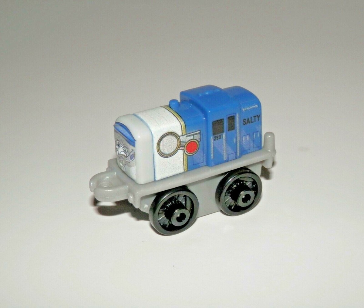 Thomas & Friends Minis 2017 SALTY AS FINSTER - POWER RANGERS - New