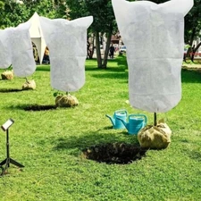 4PCS Winter Plant Frost Protection Reusable Plant Covers Freeze With Drawstring