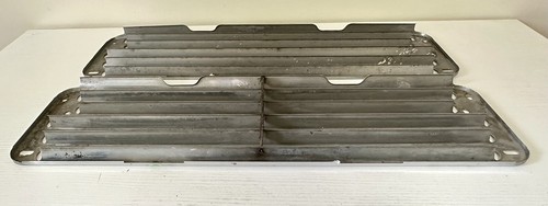1956 Oldsmobile 88 89 Front Left & Right Grille GM OEM - Picture 8 of 12