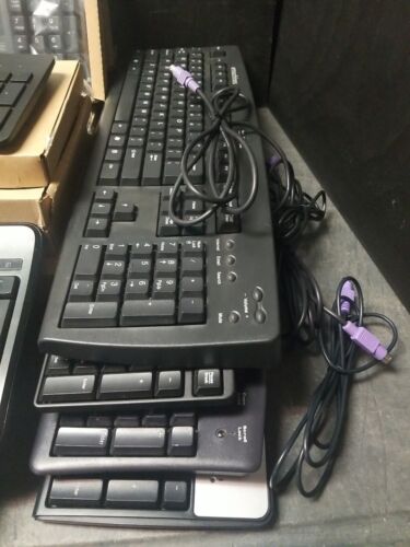 Lot of 15 Mixed Wired Keyboards, USB & Ps/2 connectors - Picture 2 of 6