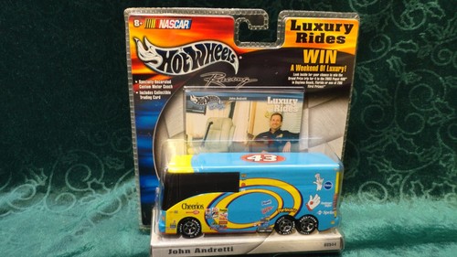 Hot Wheels Luxury Rides #43 John Andretti Cheerios Bus With Trading Card NASCAR  - Picture 1 of 4
