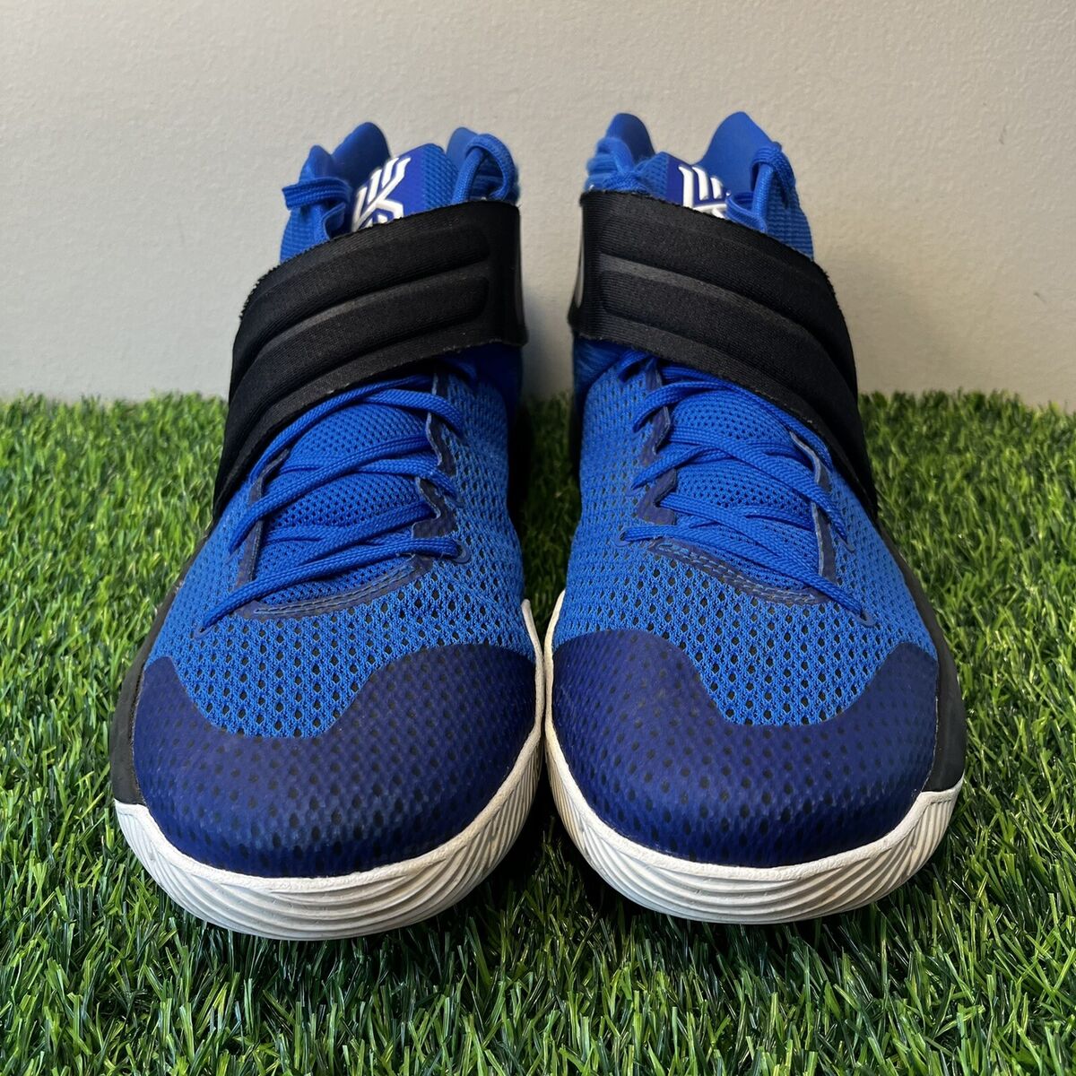 Nike Kyrie 2 Brotherhood Blue Black Duke Size 15 Sneakers Nike Kyrie 2 Brotherhood Blue Black Duke Size 15 Sneakers