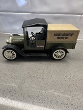 Harley Davidson 1916 Studebaker Pickup Limited Edition Bank 1:25 Scale