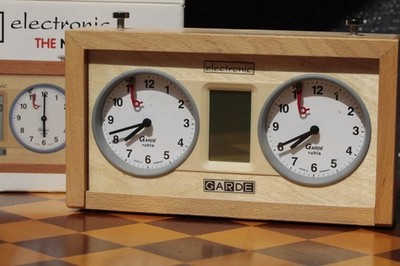 Uhr Gardé Ruhla electronic schach chess clock Schachuhr