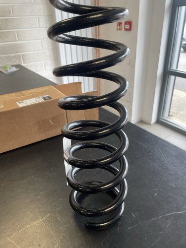 Mercedes Benz Gle front coil spring - Imagen 2 de 4