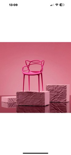 Mattel Creations Barbie x Kartell 5-teiliges Stuhlset in Puppengröße ~ Versand überverpackt - Bild 5 von 7