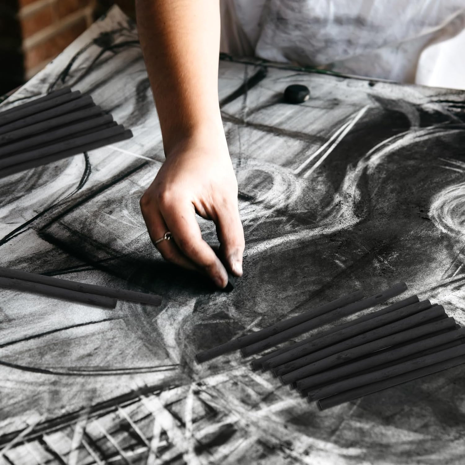 200 Pieces Willow Charcoal Sticks, Willow Charcoal, Soft Black Drawing Charco...