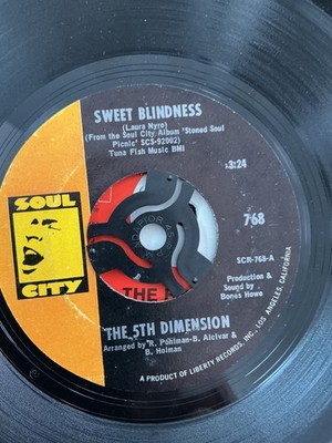 THE 5th DIMENSION ''SWEET BLINDNESS c/w BOBBIE'S BLUES'' 1968 SOUL  7  vinyl.