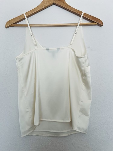 Banana Republic Satin Off White Cami Tank Top Sz Petite XXS Office Work Y2K - Picture 5 of 7